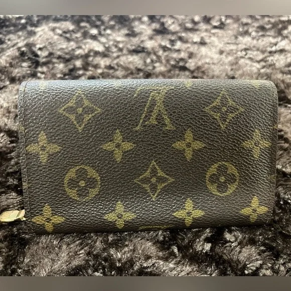 Louis Vuitton Vintage Tressor Canvas Wallet  in Classic Monogram. EUC - Picture 3 of 17